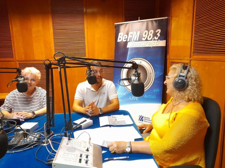 Înotul pentru copii și drumul spre performanță: Prezența „Înoată cu Andrei” și CS YES Swimming la București FM